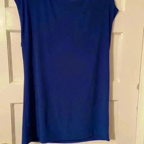 Kenneth Cole Reaction blue polyester/spandex sleeveless top size large. - Picture 2 of 5